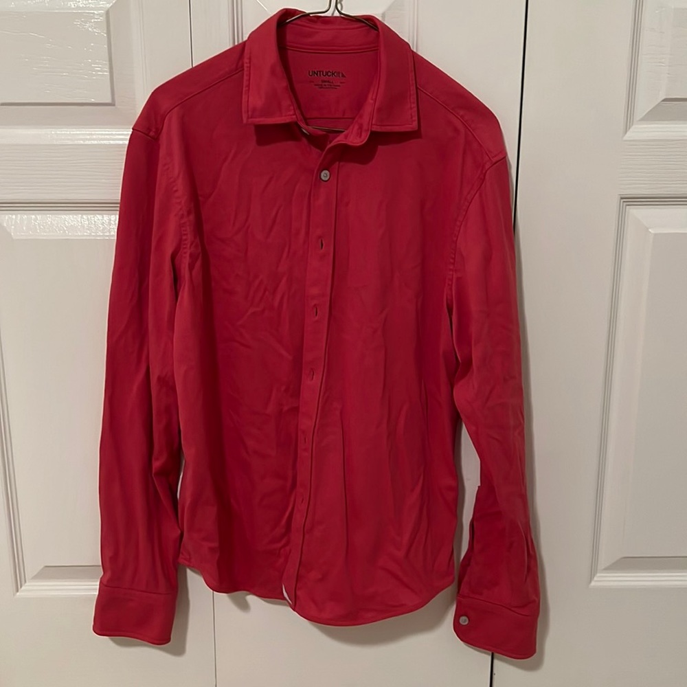Untuck It size small button down